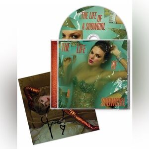 Taylor Swift The Life of a Showgirl Sealed CD with Signed Photo 2
